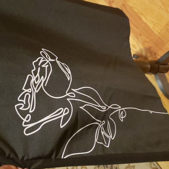 Blk Work or Travel Dress with Floral Detail. Never worn. Necklace not included. - Picture 5 of 9